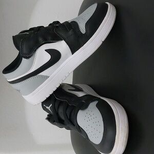 J1 Low Shadow